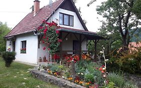 Szérűskert vendégház Szarvaskő